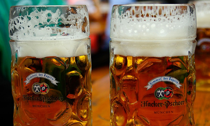 Oktoberfest bier // Pixabay